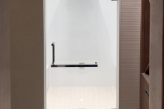 Single Door with Transom